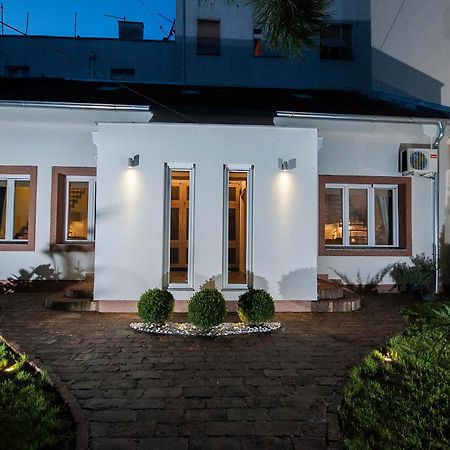 Green And Blue Garden Apartments Beograd Bagian luar foto