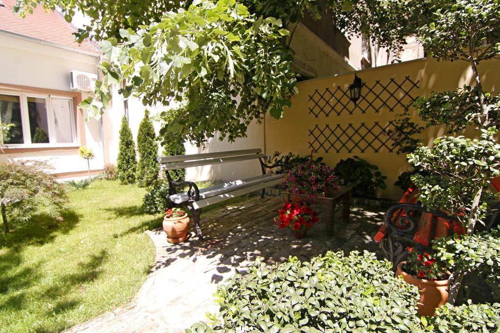 Green And Blue Garden Apartments Beograd Bagian luar foto